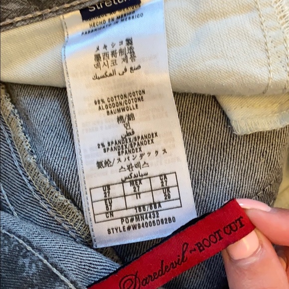 GUESS boot cut jeans - Picture 6 of 6